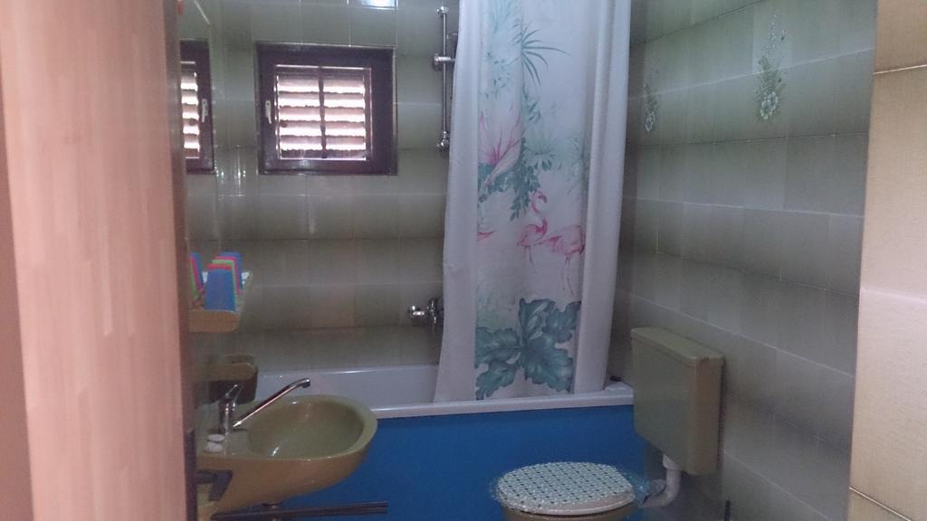 Holiday Home Paul Блаце Экстерьер фото